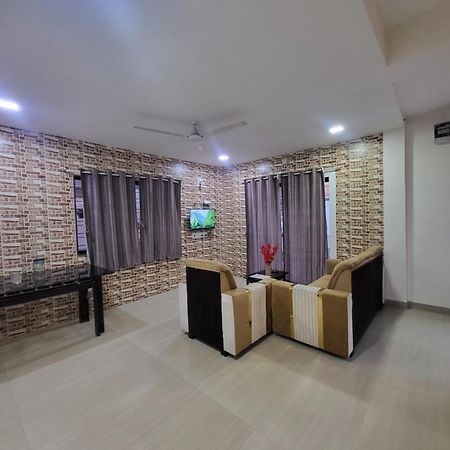 The Perfect Stays Para Disco Big Pool Cricket Turf Villa 로나발라 외부 사진