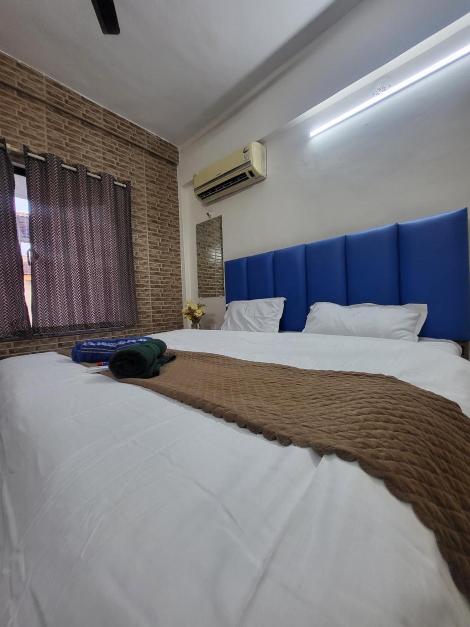 The Perfect Stays Para Disco Big Pool Cricket Turf Villa 로나발라 외부 사진