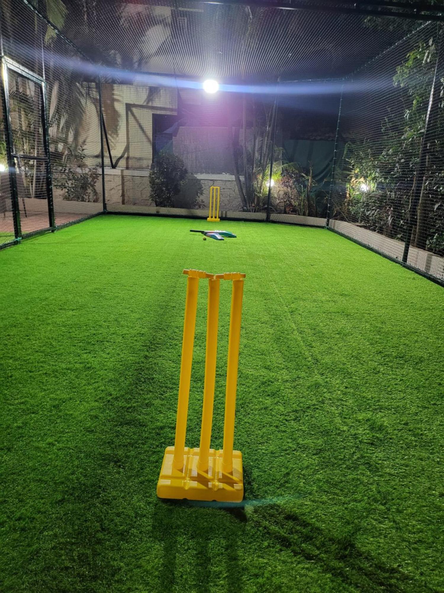 The Perfect Stays Para Disco Big Pool Cricket Turf Villa 로나발라 외부 사진